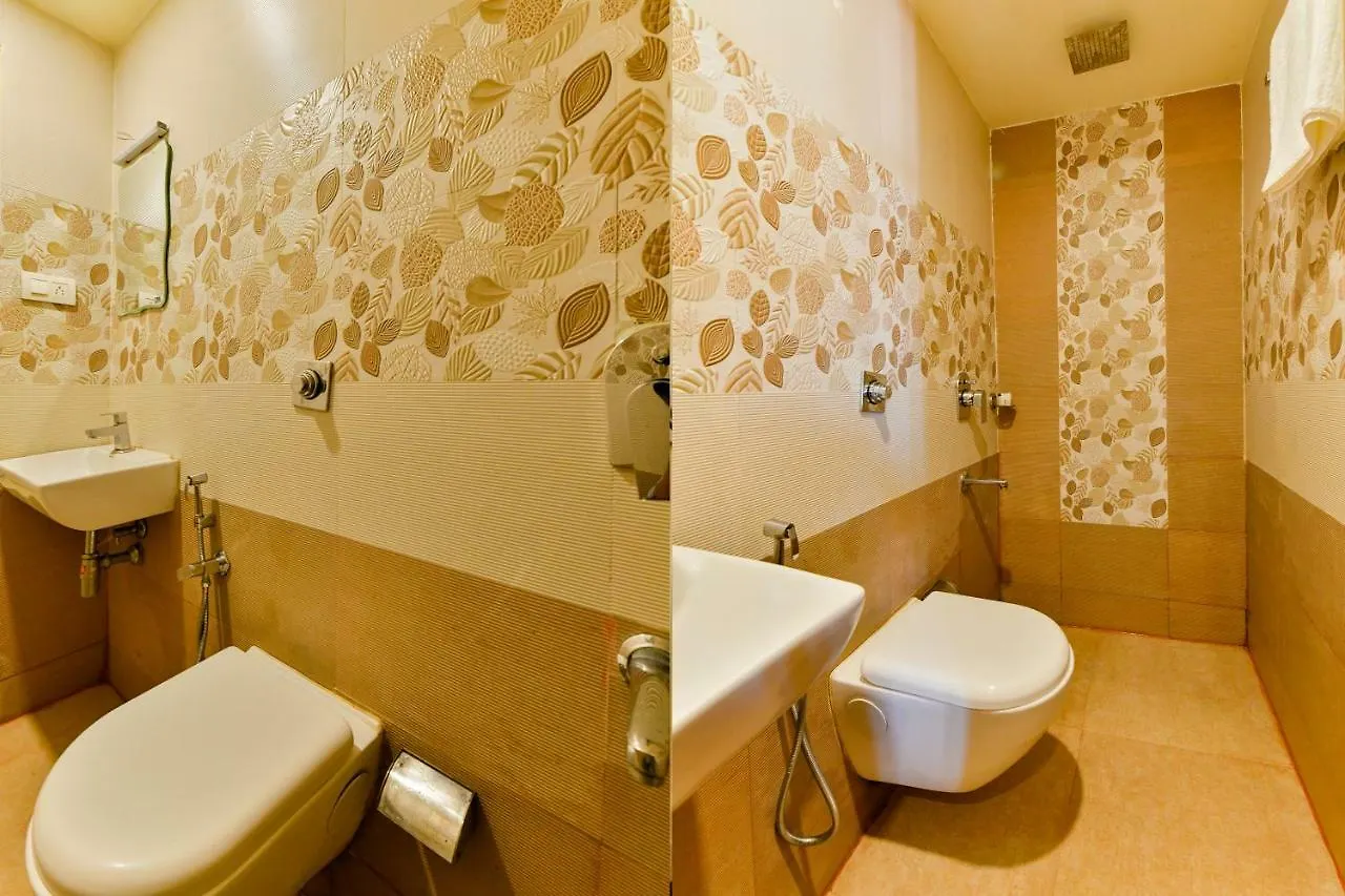 Meridian Regency Hotel Kochi Lodge