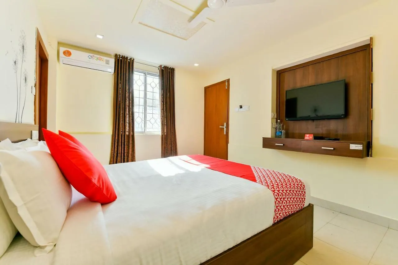 Hotel Meridian Regency Kochi