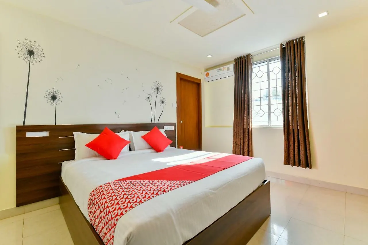 Lodge Hotel Meridian Regency Kochi